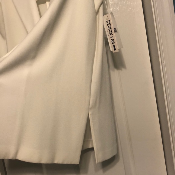 NWT Design Lab Vest - Picture 5 of 5